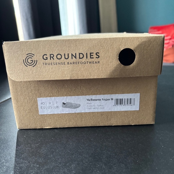 Groundies Melbourne Vegan barefoot shoes, size 9, Black - Picture 3 of 6